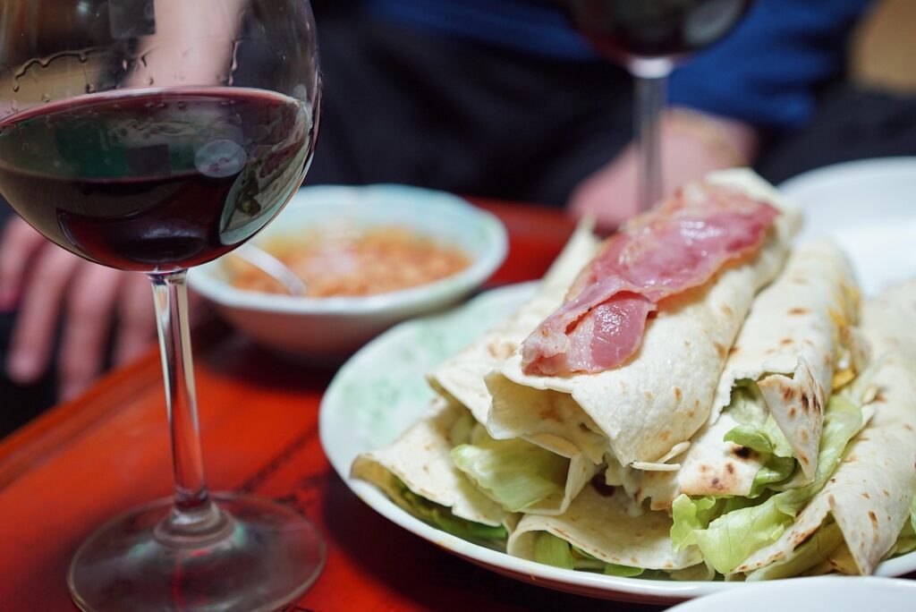 夜食を罪悪感なしで楽しむためのヘルシーなレシピは？